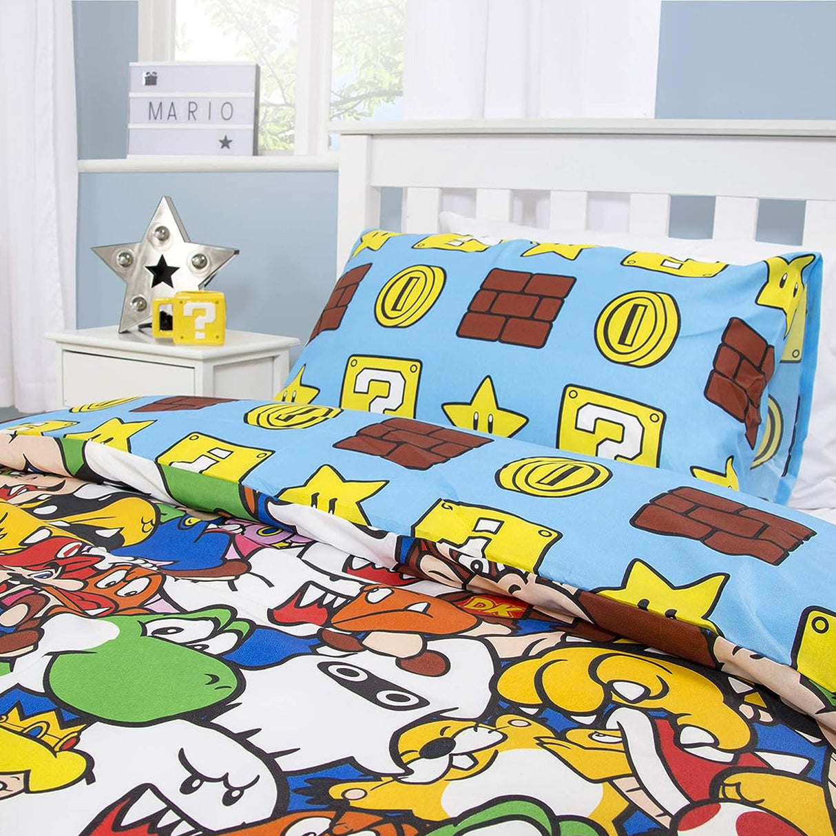 Super Mario 'Gang' Reversible Single Duvet & Pillowcase Set